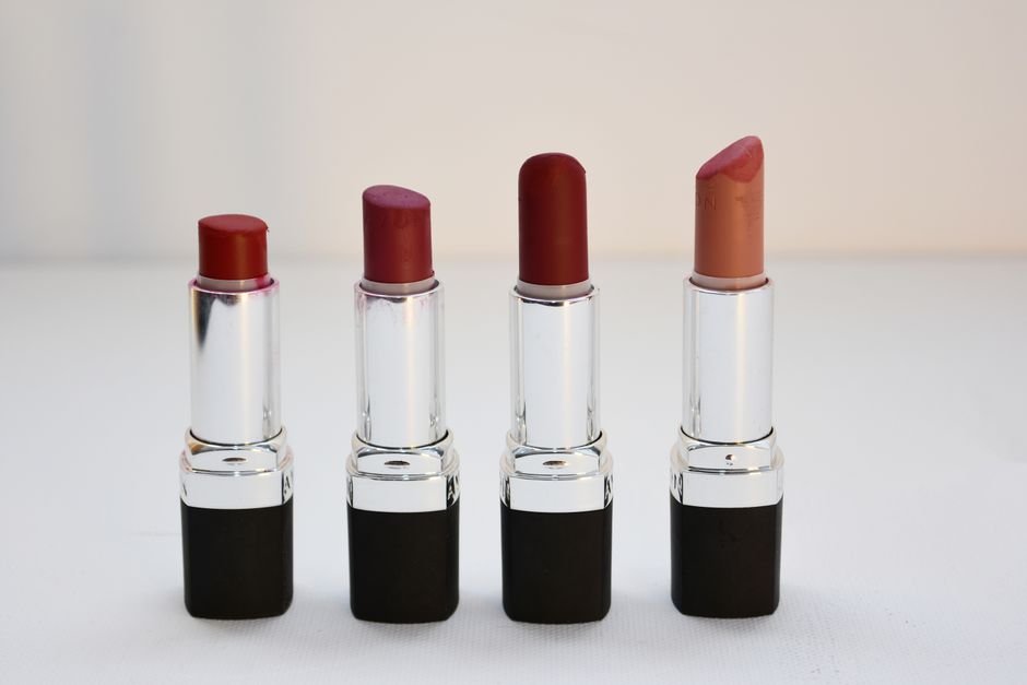 How to Choose the Perfect Lipstick Shade — 1. Know Your Skin Undertone