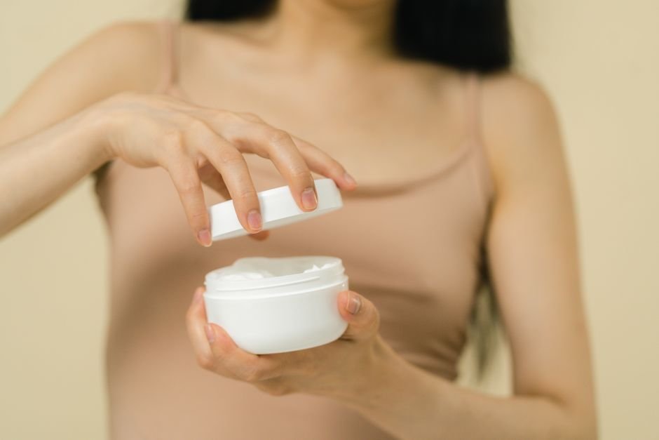 How To Choose The Right Moisturizer — 2. Match Moisturizer Type to Your Needs