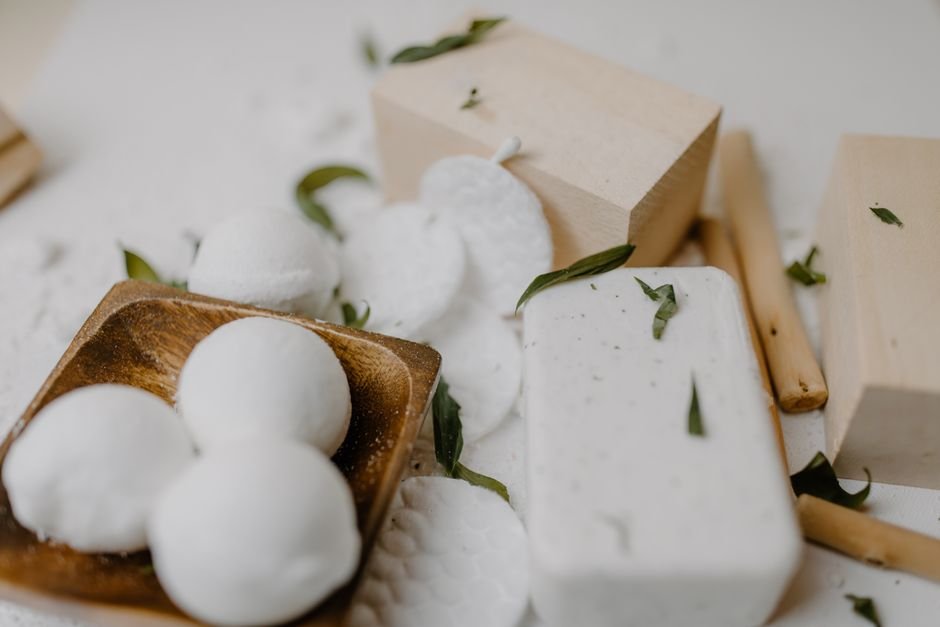 What Ingredients to Look for in Exfoliators — 2. Alpha Hydroxy Acids (AHAs)