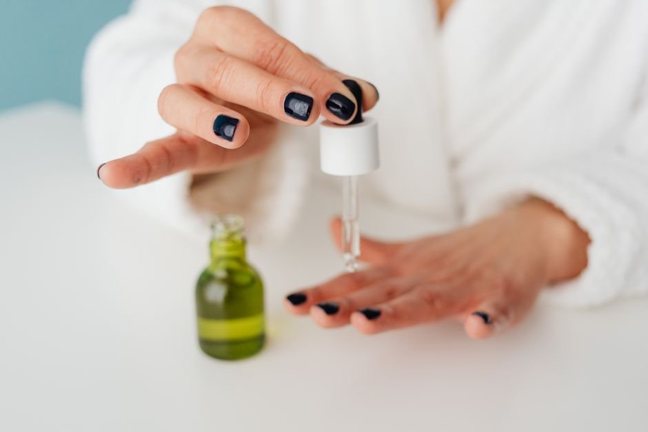 Serum vs Essence: Which One Works Better? — What Is an Essence?