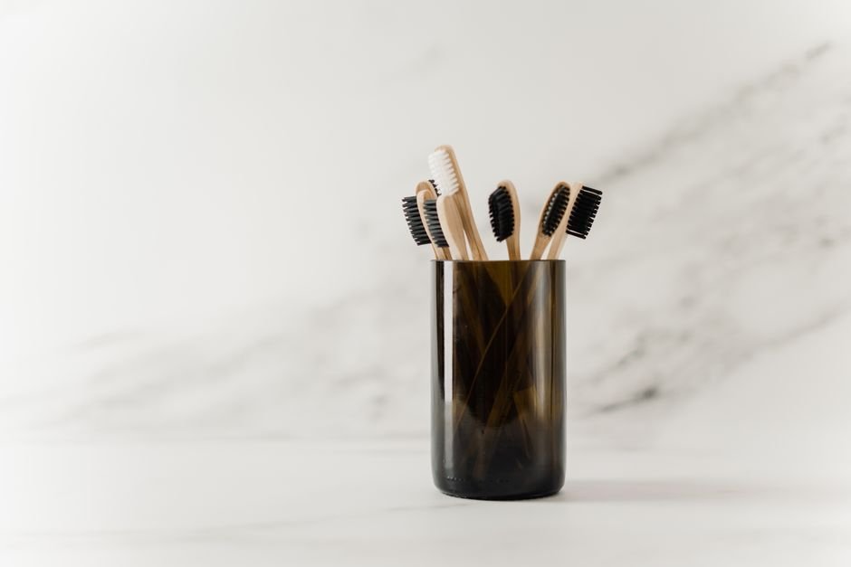 Electric Toothbrush vs Bamboo Toothbrush — What Is an Electric Toothbrush?