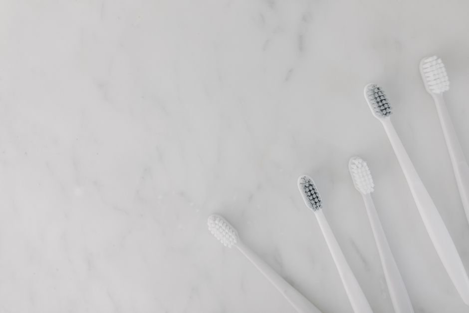 Electric Toothbrush vs Battery Toothbrush — What Is an Electric Toothbrush?