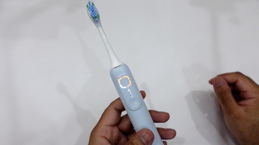Electric Toothbrush vs Battery Toothbrush