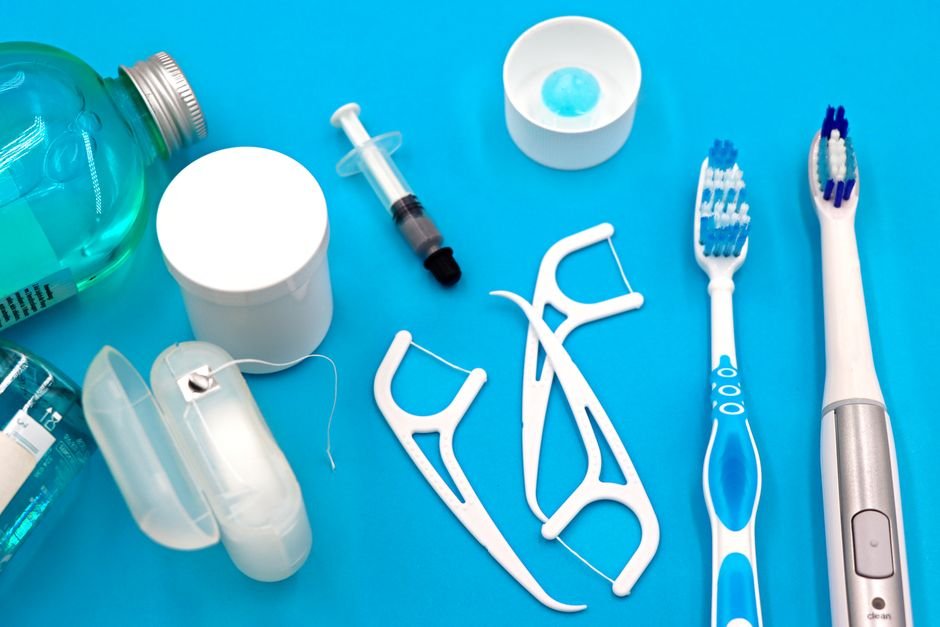 Electric Toothbrush vs Water Flosser — What Is an Electric Toothbrush?
