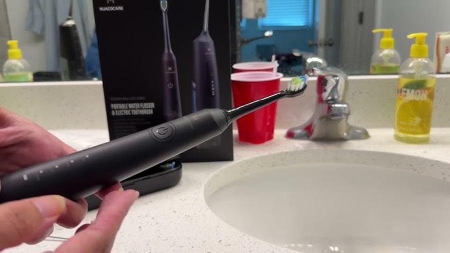 Electric Toothbrush vs Water Flosser