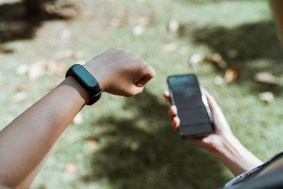 Top health gadgets for beauty enthusiasts
