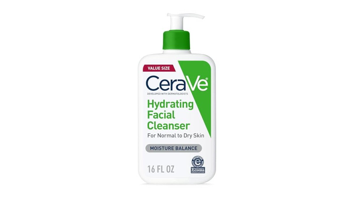 Cerave Hydrating Cleanser Review: Gentle Care for Dry Sk