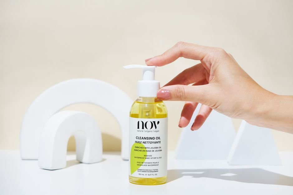 7 Cleansing Oil vs Cleansing Balm